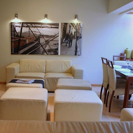 Apartment With Garden In City Center Красков Екстериор снимка
