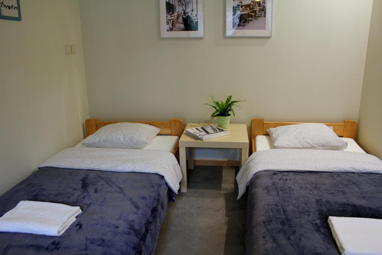Apartment With Garden In City Center Красков Екстериор снимка